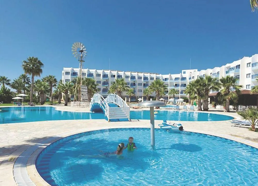 Papantonia Hotel Protaras 3*,